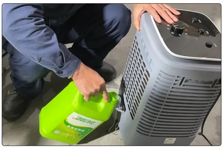 橡膠配件加工廠氣味難聞，傷害人體；廢氣除臭用Dejing的凈?！.jpg